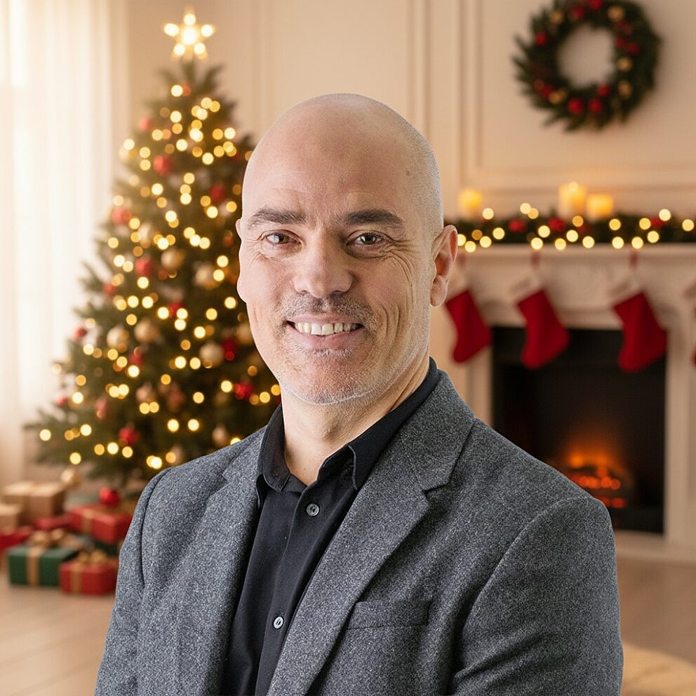 1000X1000 Luc Martens