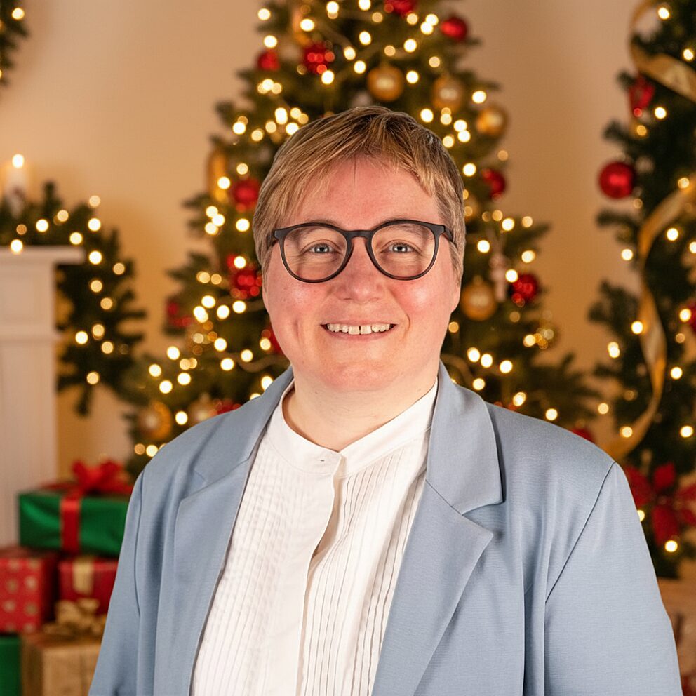 1000x1000 Charlotte Denys